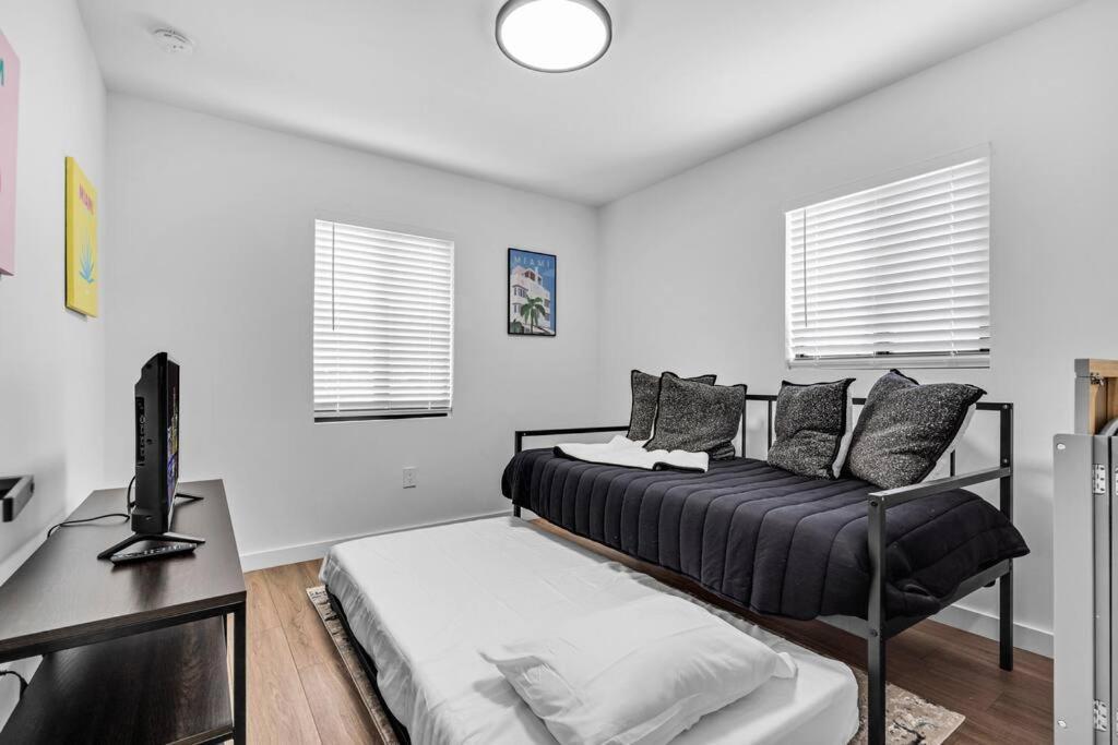 Vila Casa De Miller Tamiami Exteriér fotografie