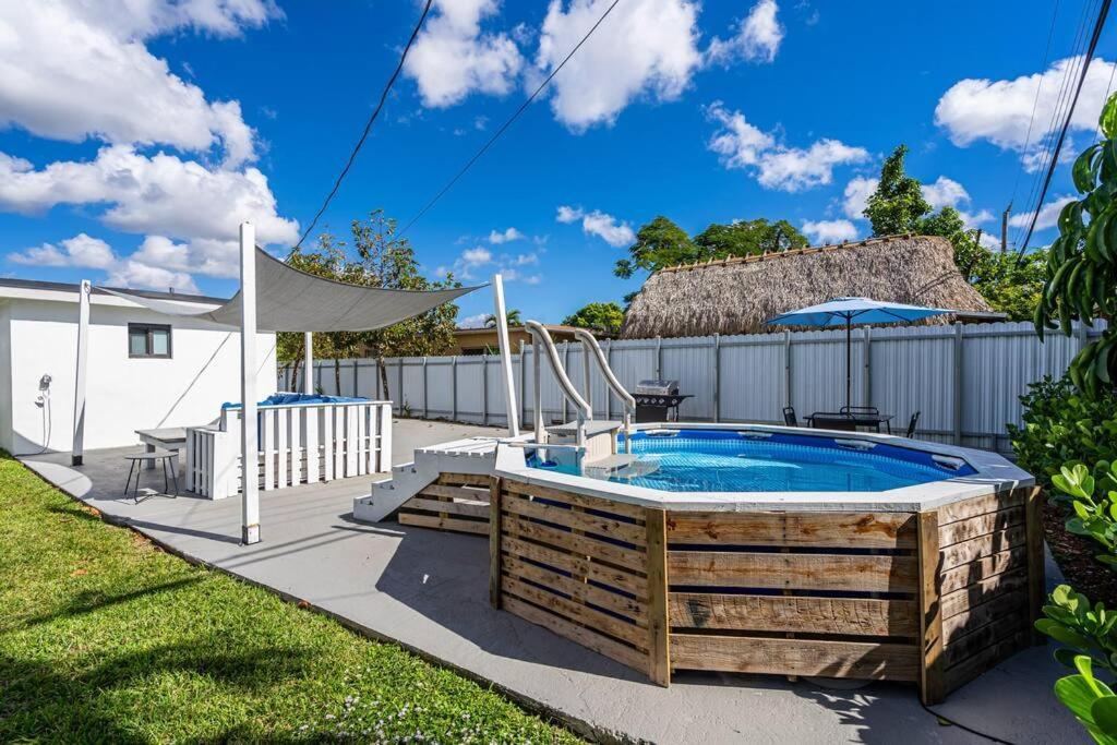 Vila Casa De Miller Tamiami Exteriér fotografie